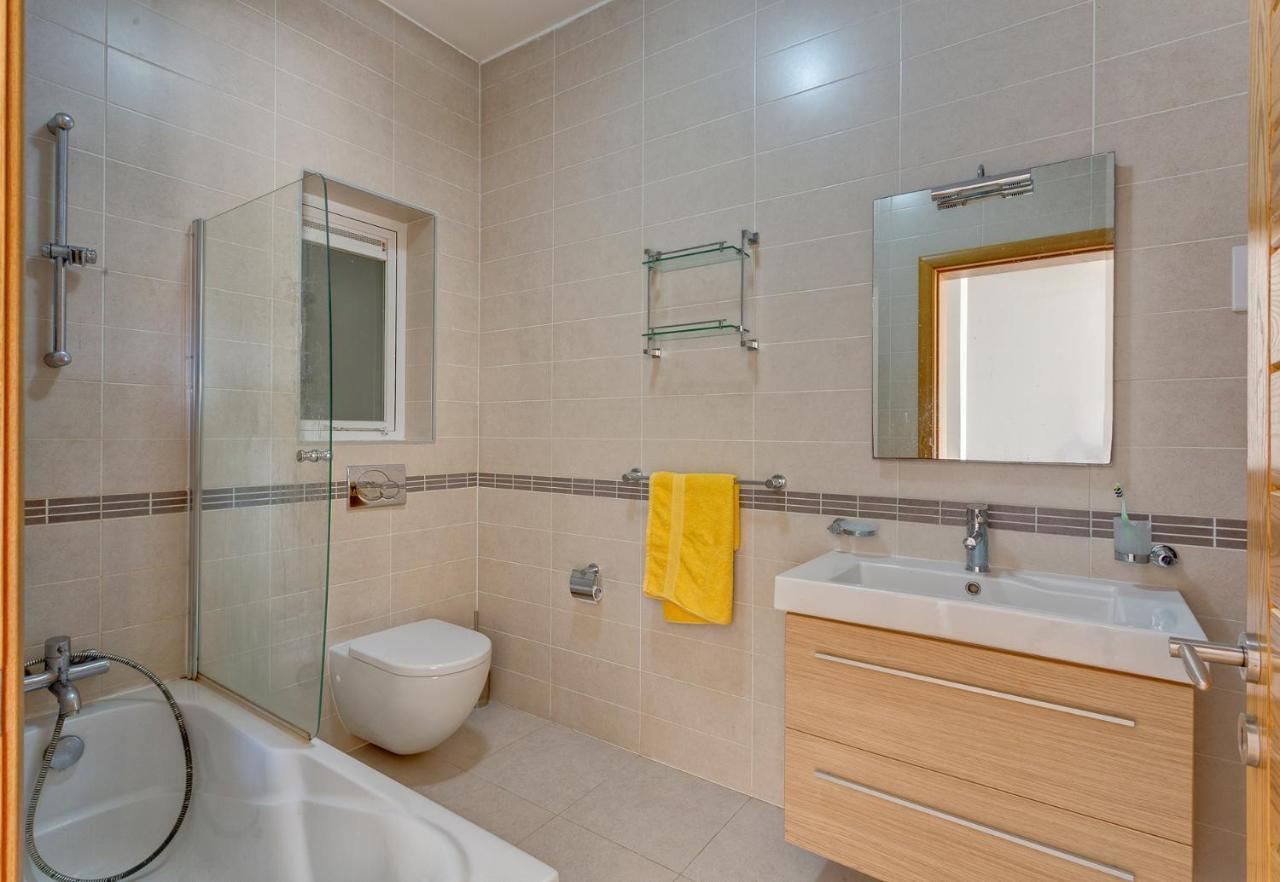 Apartment With Pool Sliema Extérieur photo